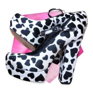 Alice and Olivia by Stacey Bendet pony hair black and white heart heel Mary jane